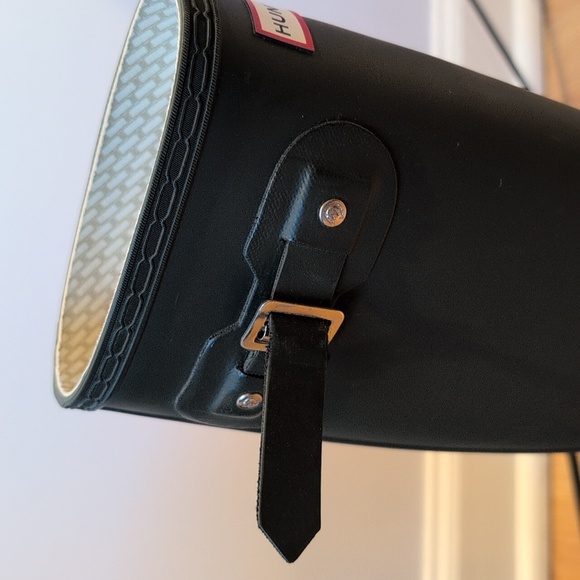 Hunter Green Women's Rain Boots - Picture 8 of 12